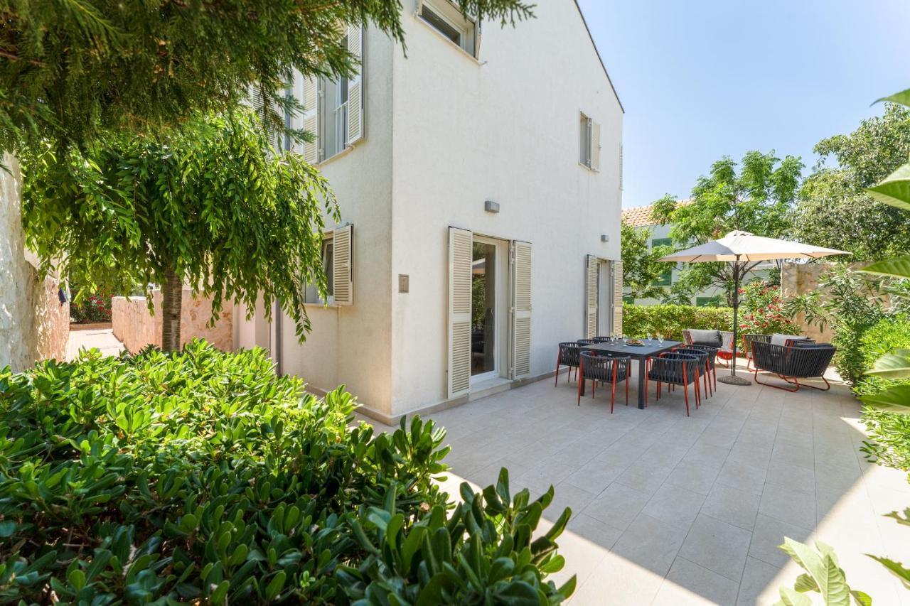 Luxury Two-Floor Apartment In Petrcane With Garden And Pool 外观 照片