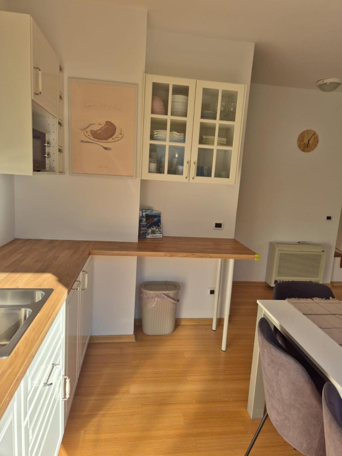 Luxury Two-Floor Apartment In Petrcane With Garden And Pool 外观 照片