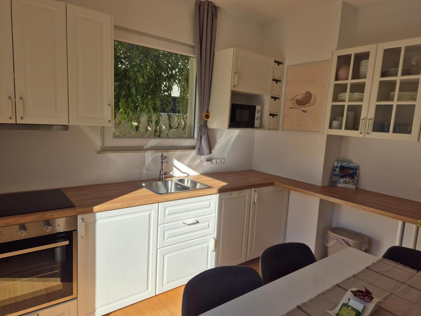 Luxury Two-Floor Apartment In Petrcane With Garden And Pool 外观 照片
